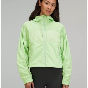 Lululemon water resistant jacket